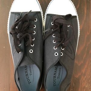 Tretorn Tournament Canvas Fashion Sneaker